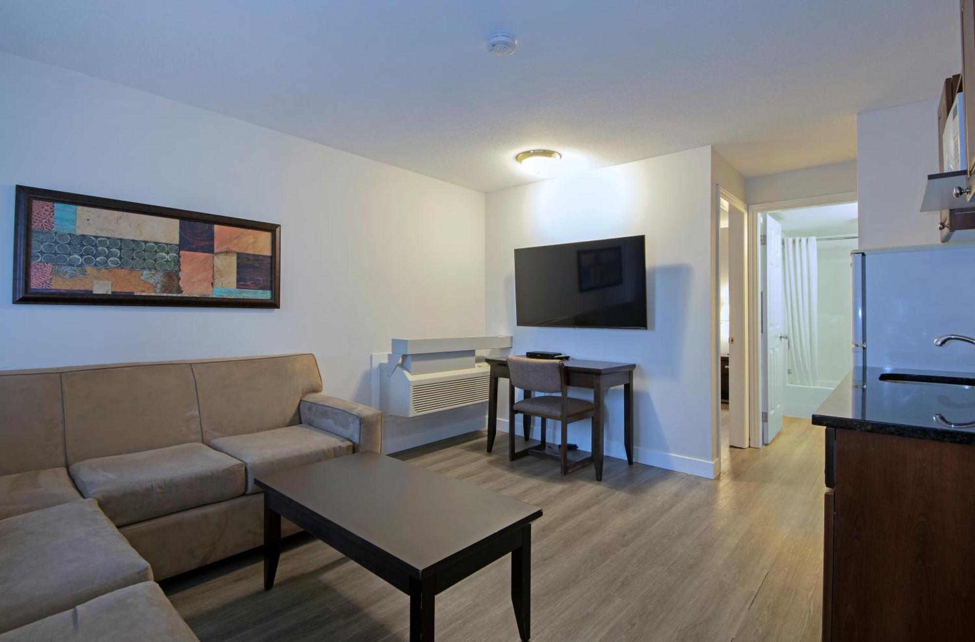 Travelodge By Wyndham Kamloops Mountview Eksteriør billede