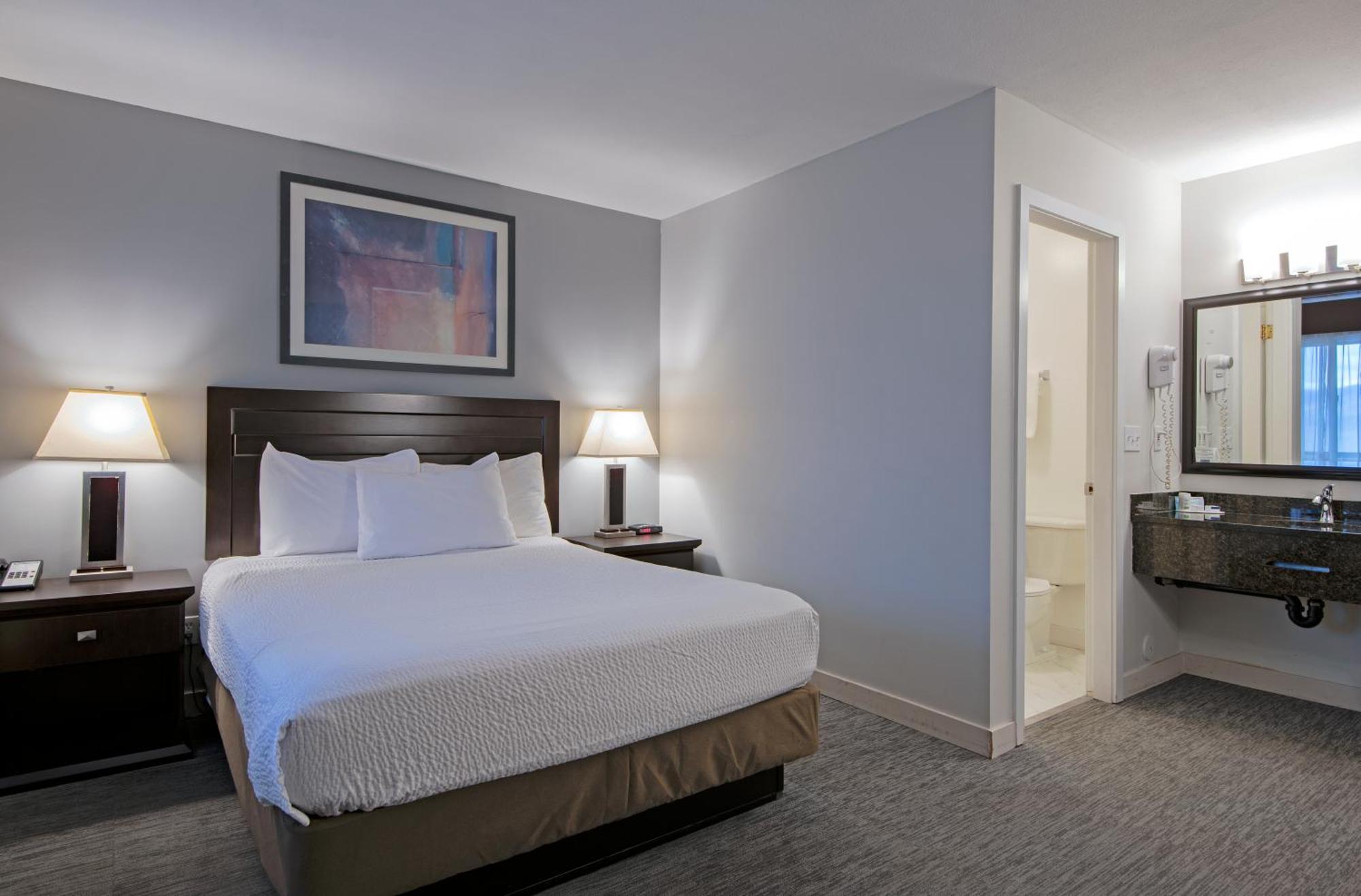 Travelodge By Wyndham Kamloops Mountview Eksteriør billede