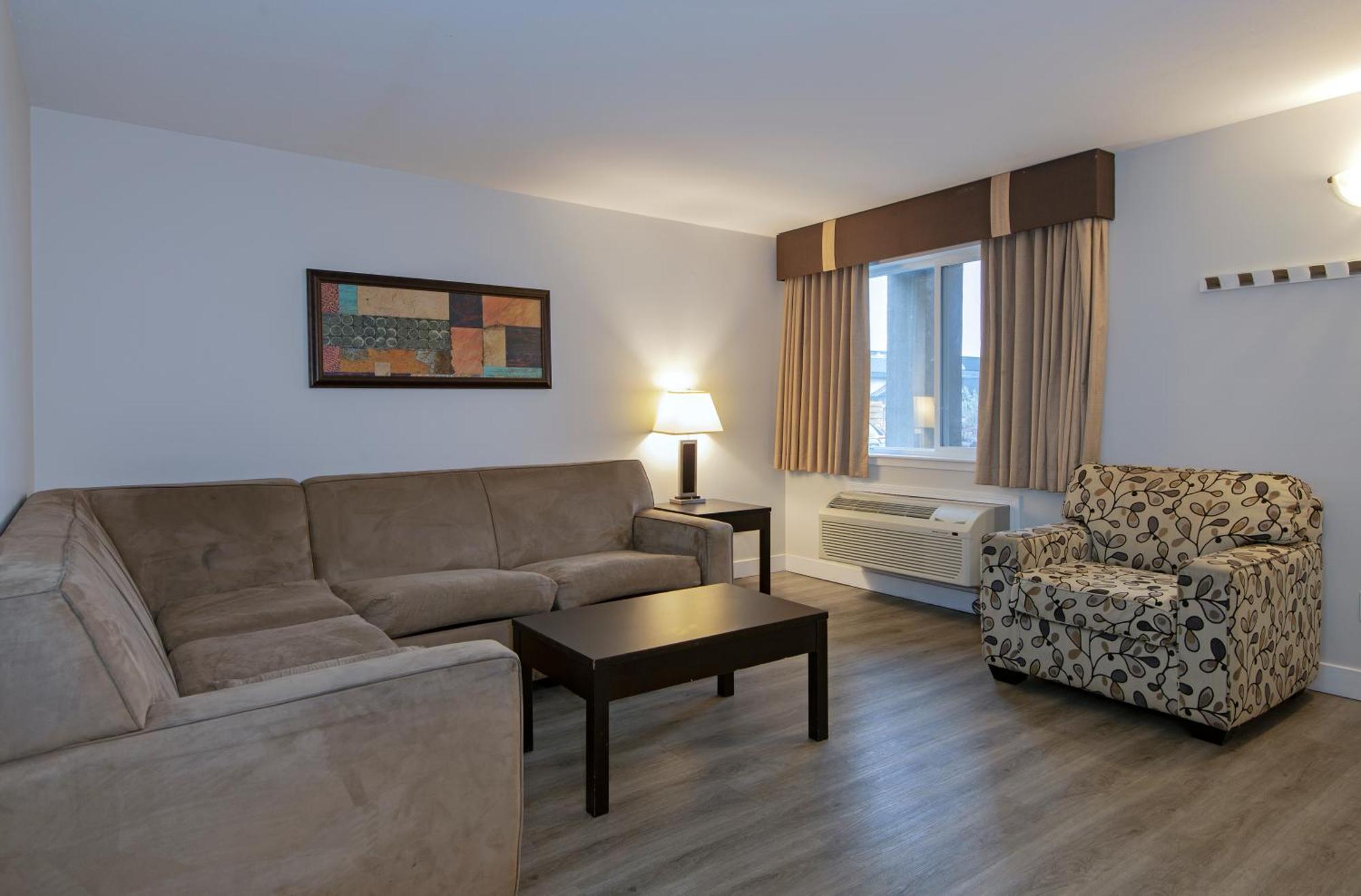 Travelodge By Wyndham Kamloops Mountview Eksteriør billede