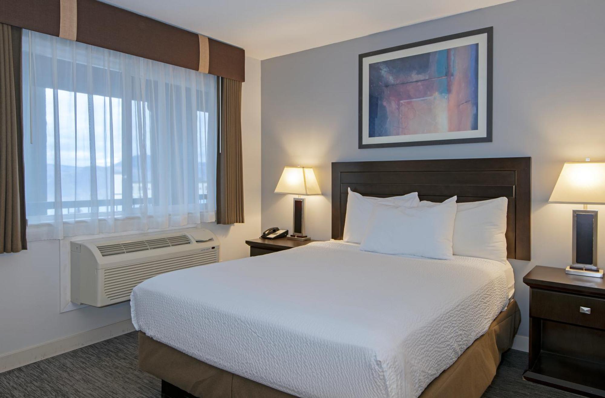 Travelodge By Wyndham Kamloops Mountview Eksteriør billede