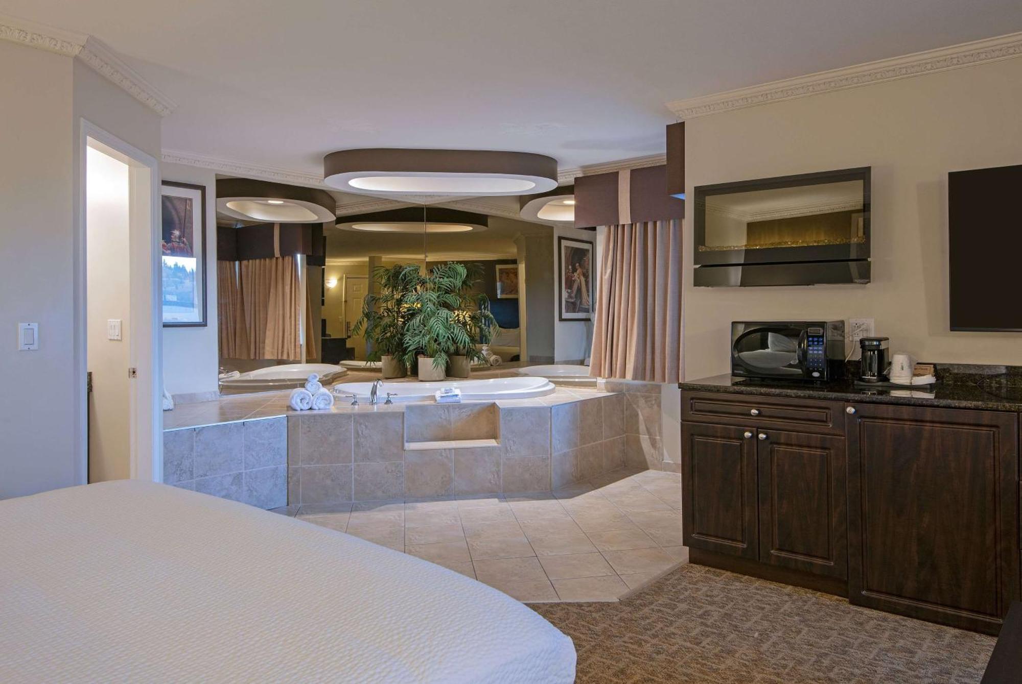 Travelodge By Wyndham Kamloops Mountview Eksteriør billede